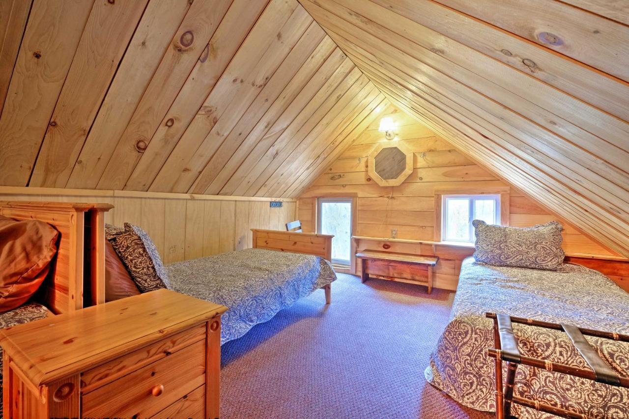 Cottage Less Than 8 Mi To Gore Mountain In Bakers Mill! Bakers Mills Екстер'єр фото